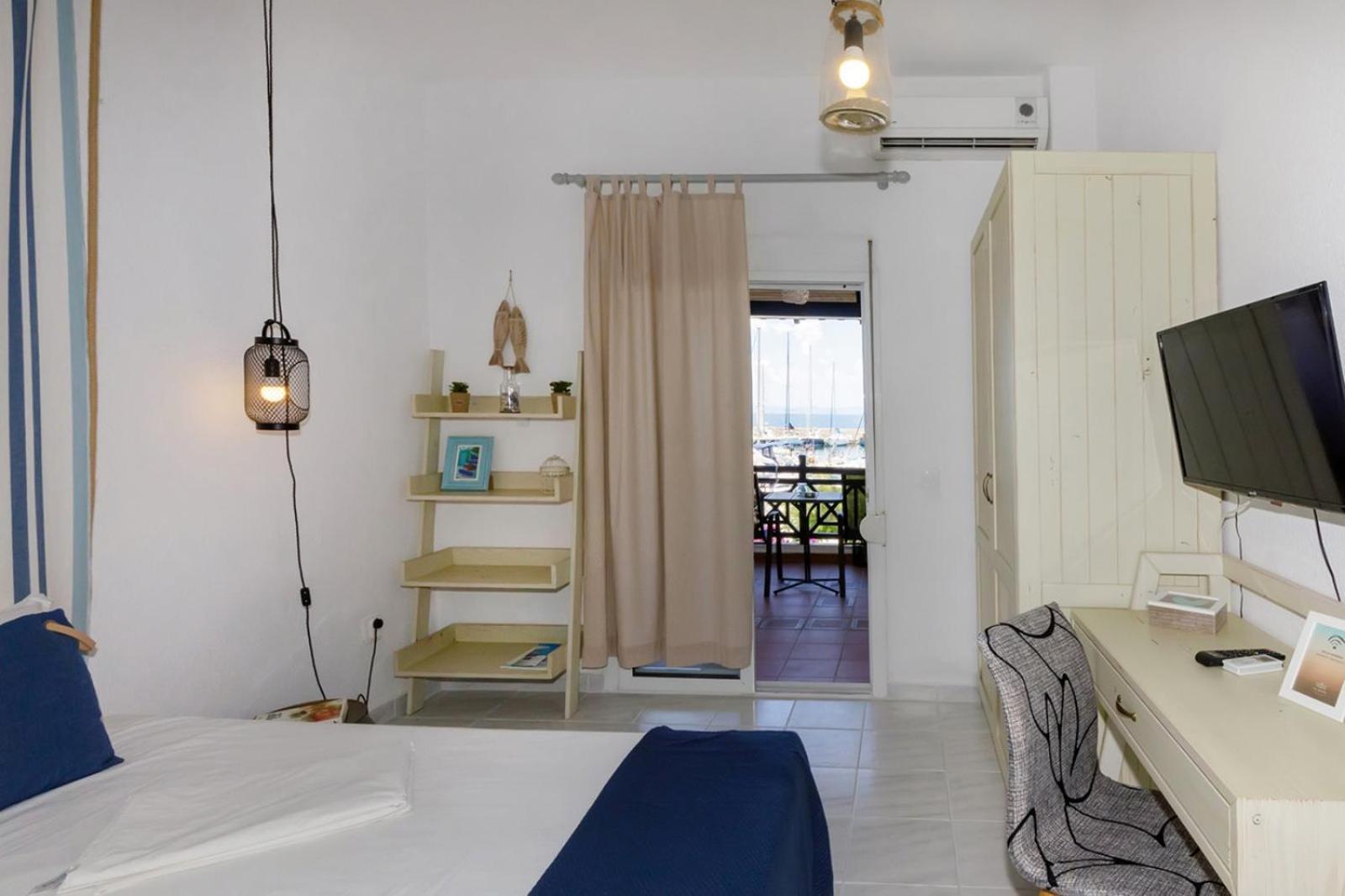 Nikiti Seafront Blue 아파트 외부 사진